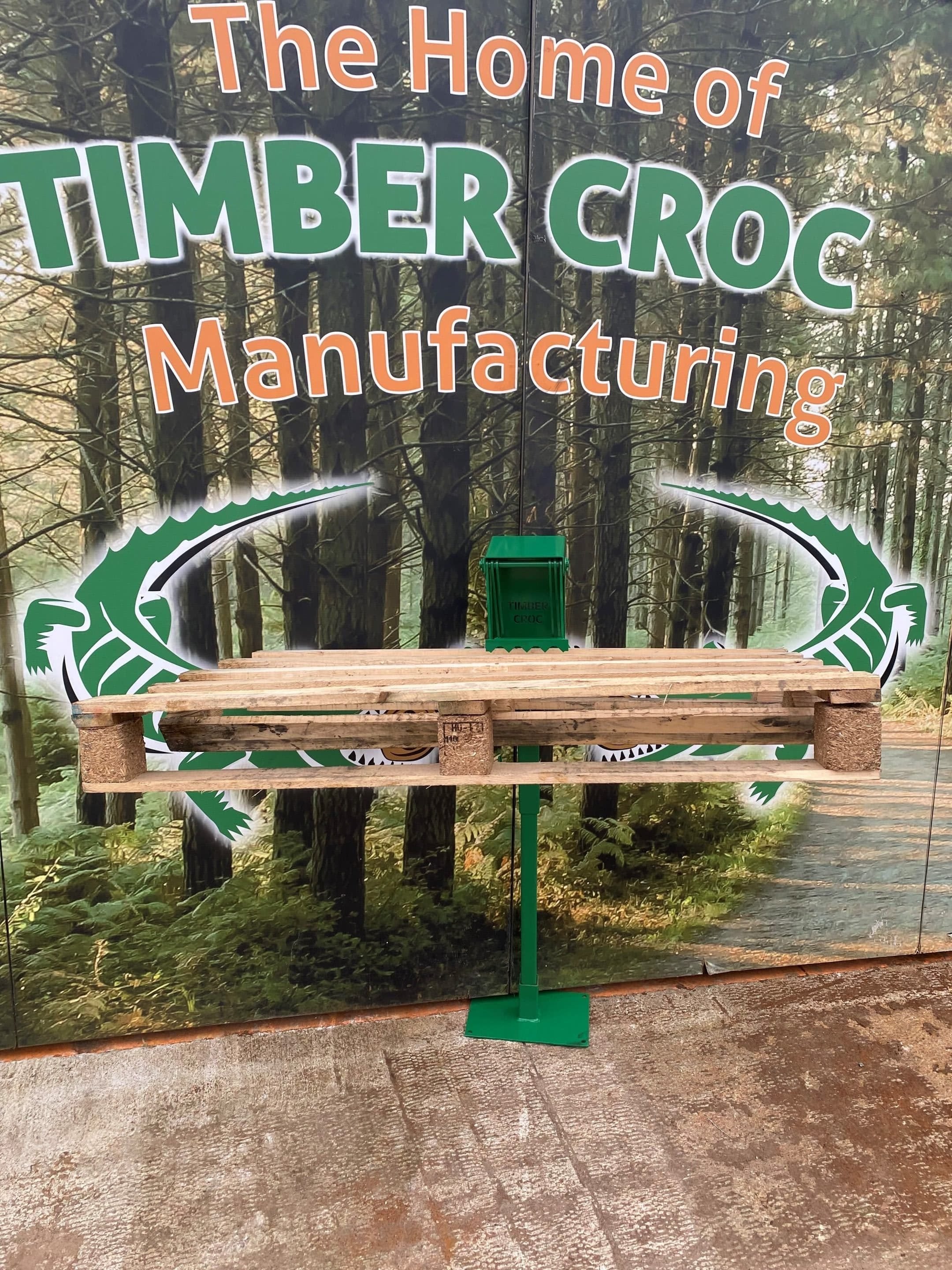 Timber Croc Pallet Holder - Timber Croc Ireland